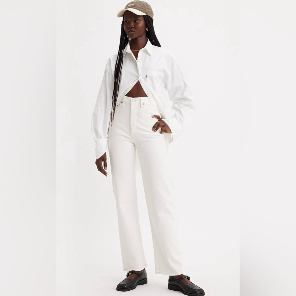 Levi’s Ribcage Straight jeans, new without tags